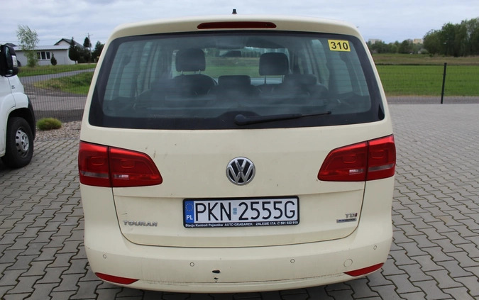 Volkswagen Touran cena 25700 przebieg: 455600, rok produkcji 2016 z Orzesze małe 211